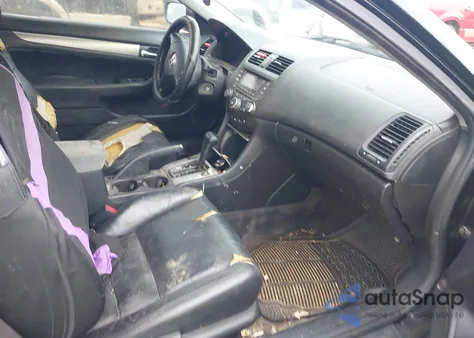 2005 Honda Accord 2.4 Ex z USA, uszkodzony, nr VIN 1HGCM72605A001325